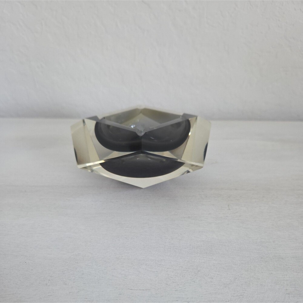 Vintage Flavio Poli Murano Sommerso Faceted Glass Ashtray Smoked Gray 5”